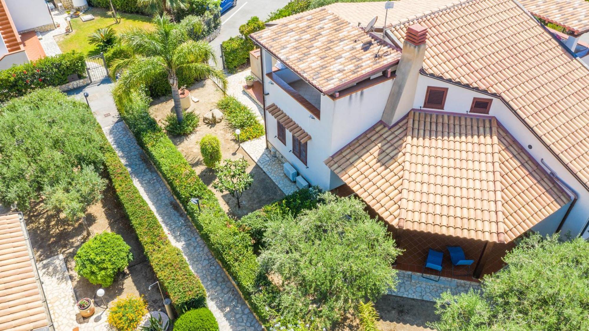 Sole Mare Deluxe Villa Campofelice Di Roccella Buitenkant foto